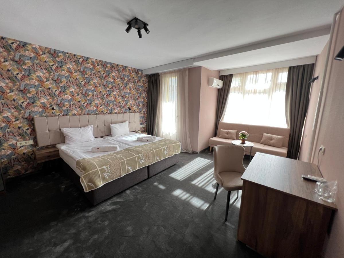 Bistra & Galina Hotel รูเซ ภายนอก รูปภาพ