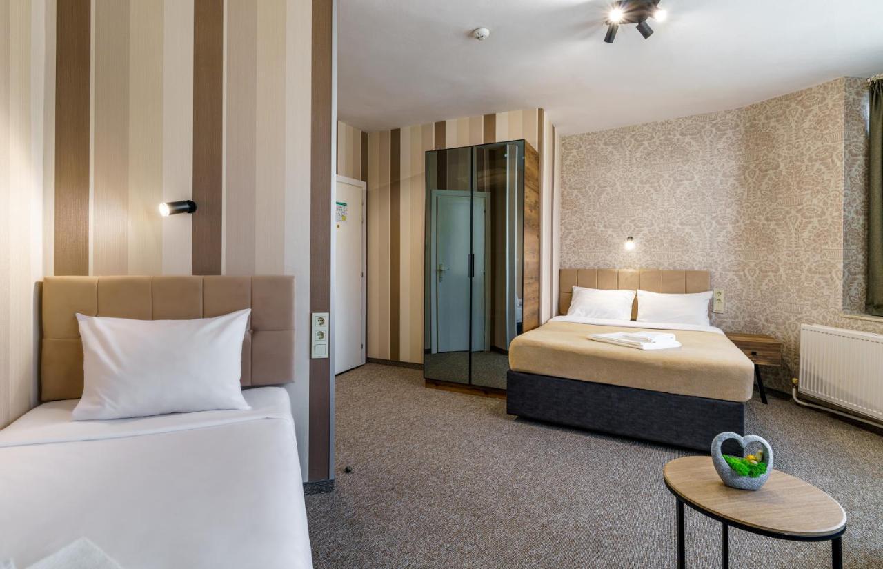 Bistra & Galina Hotel รูเซ ภายนอก รูปภาพ
